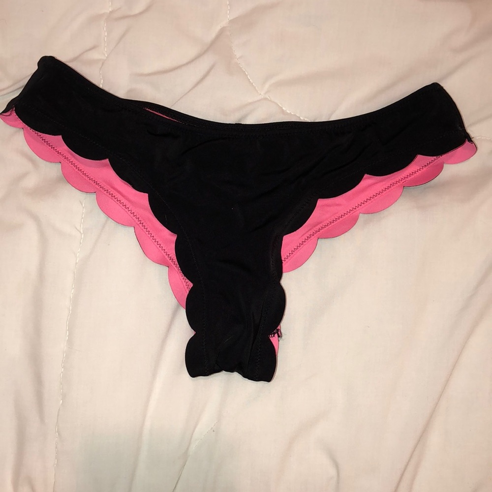 PINK scalloped black bikini bottoms